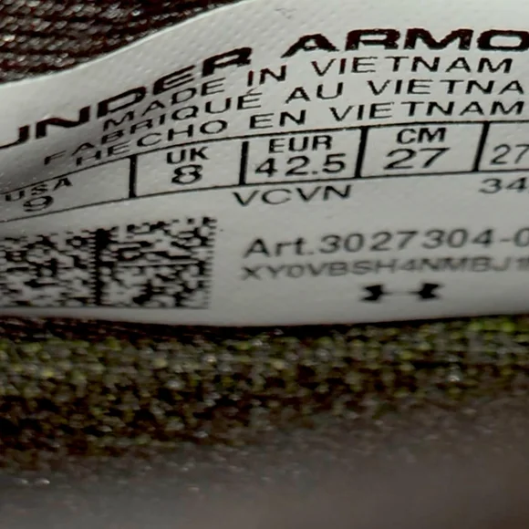 NWOT Men's Under Armour Highlight 2 MC Knit Football Cleats, Size 9 - Picture 10 of 10